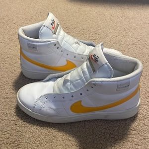 Yellow and white blazer shoes